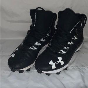 Boys Under Armour Cleats